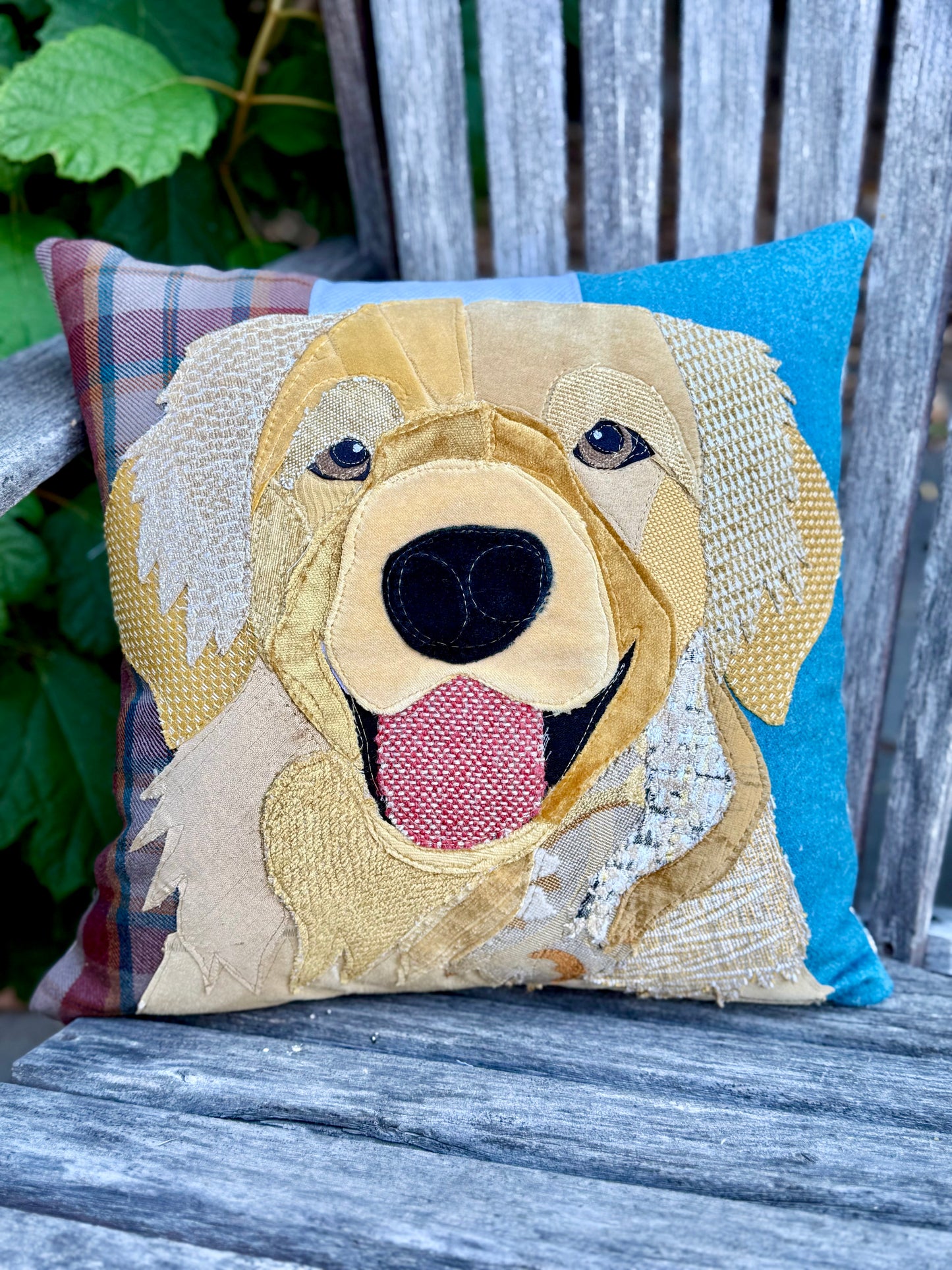 Golden Retriever Pillow